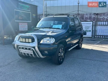 Авто Chevrolet Niva 2005 № 8855237