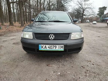 Авто Volkswagen Passat 1999 № 8855239