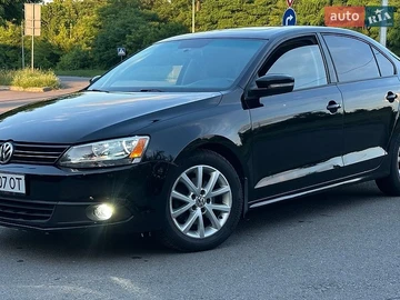 Авто Volkswagen Jetta 2011 № 8855273