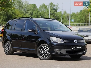 Авто Volkswagen Touran 2010 № 8855332