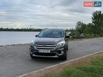 Авто Ford Escape 2018 № 8855343