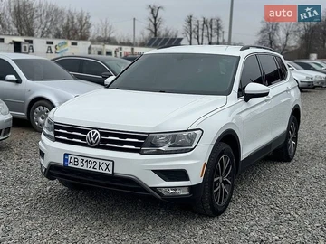 Авто Volkswagen Tiguan 2020 № 8855374