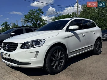 Авто Volvo Xc60 2017 № 8855379