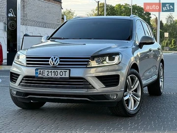 Авто Volkswagen Touareg 2014 № 8855469
