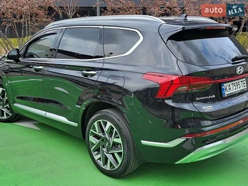 Авто Hyundai Santa Fe 2023 № 8855473