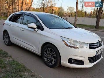 Авто Citroen C4 2012 № 8855602