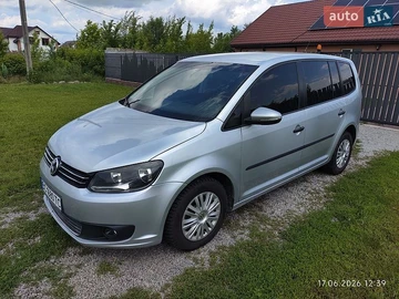 Авто Volkswagen Touran 2011 № 8855611