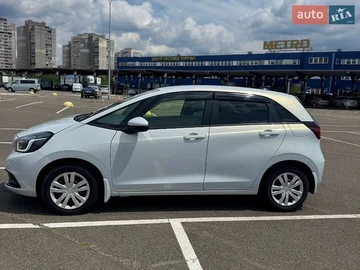 Авто Honda Fit 2022 № 8855710