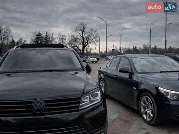 Авто Volkswagen Touareg 2014 № 8855791