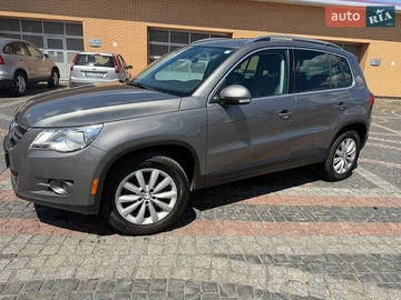 Авто Volkswagen Tiguan 2011 № 8856031