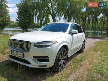 Авто Volvo Xc90 2021 № 8856242
