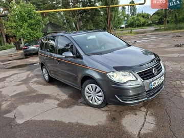 Авто Volkswagen Touran 2007 № 8856411