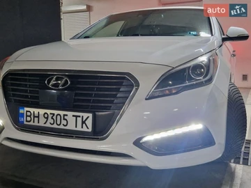 Авто Hyundai Sonata 2015 № 8856535