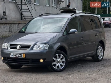 Авто Volkswagen Touran 2006 № 8856932