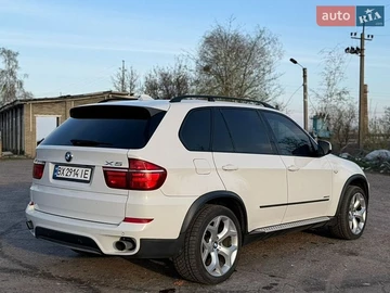 Авто BMW X5 2010 № 8857074