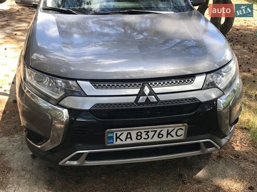 Авто Mitsubishi Outlander 2018 № 8857227