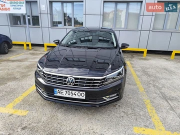 Авто Volkswagen Passat 2018 № 8857234