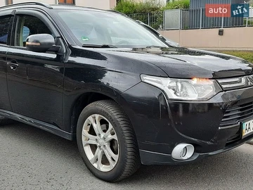 Авто Mitsubishi Outlander 2013 № 8857251