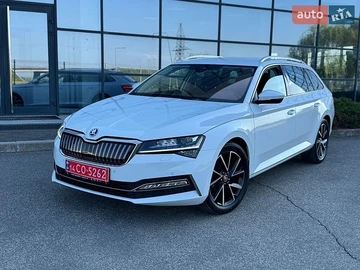Авто Skoda Superb 2021 № 8857267