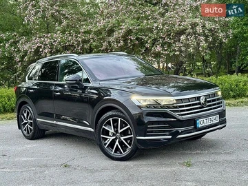 Авто Volkswagen Touareg 2021 № 8857379