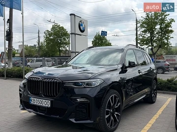 Авто BMW X7 2022 № 8857380