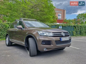 Авто Volkswagen Touareg 2011 № 8857873