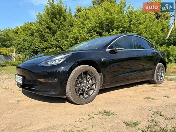 Авто Tesla Model 3 2018 № 8858115
