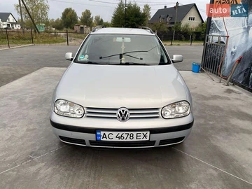 Авто Volkswagen Golf 1999 № 8858300