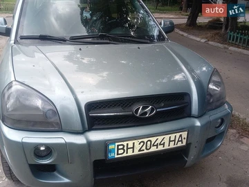 Авто Hyundai Tucson 2007 № 8858314