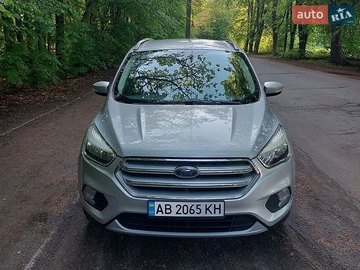 Авто Ford Kuga 2018 № 8858394