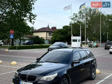 Авто BMW 5 Series 2004 № 8858500