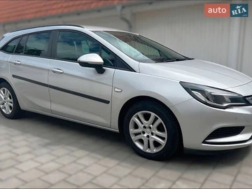 Авто Opel Astra 2020 № 8858597