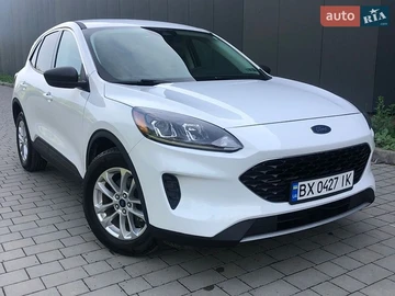 Авто Ford Escape 2022 № 8858678