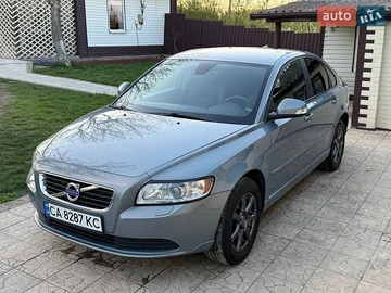 Авто Volvo S40 2010 № 8858853
