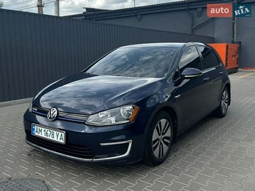 Авто Volkswagen E-Golf 2016 № 8858867
