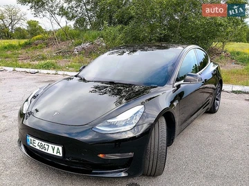 Авто Tesla Model 3 2019 № 8858894