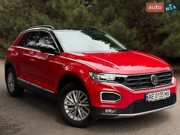 Авто Volkswagen T-Roc 2019 № 8858910