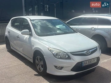 Авто Hyundai I30 2011 № 8859235