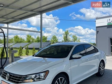 Авто Volkswagen Passat 2018 № 8859332