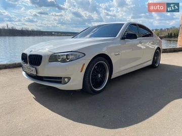 Авто BMW 5 Series 2012 № 8859345