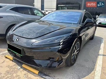 Авто  Z9 2024 № 8859499