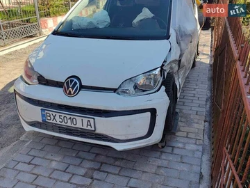 Авто Volkswagen Up 2020 № 8859577