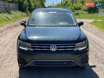 Авто Volkswagen Tiguan 2019 № 8859791