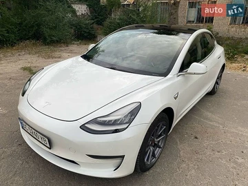 Авто Tesla Model 3 2020 № 8859838