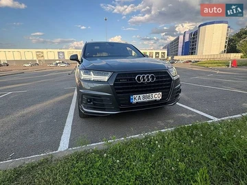 Авто Audi Q7 2016 № 8860017