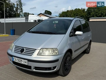 Авто Volkswagen Sharan 2002 № 8860094