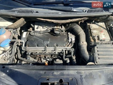 Авто Volkswagen Caddy 2005 № 8860172