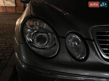 Авто Mercedes E-Class 2003 № 8860189