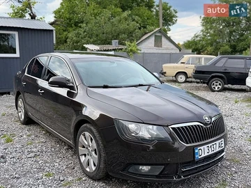 Авто Skoda Superb 2014 № 8860202