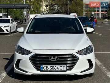 Авто Hyundai Elantra 2017 № 8860293